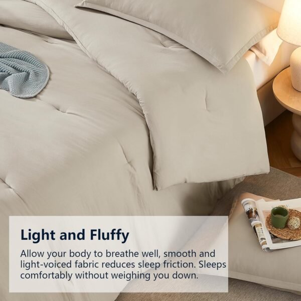 718I2SpHL._AC_SL1500_.jpg Queen Comforter Sets Oatmeal,3PCS Soft Lightweight Breathable Bedding Comforter Sets for All Season, Queen Size(90''×90'' Comforter & 2 Pillowcases)