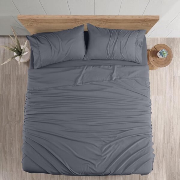 81DOAYCcP9L._AC_SL1500_.jpg Utopia Bedding Queen Sheet Set - Brushed Microfiber - Soft Bed Sheets for Queen Size Bed Set - Includes 1 Fitted, 1 Flat, & 2 Pillow Cases - Deep Pocket (Grey)