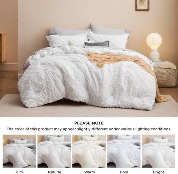 81UIR3MeAgL._AC_SL1500_.jpg Bedsure Queen Comforter Set - White Comforter, Boho Tufted Shabby Chic Bedding Comforter Set, 3 Pieces Vintage Farmhouse Bed Set for All Seasons, Fluffy Soft Bedding Set with 2 Pillow Shams