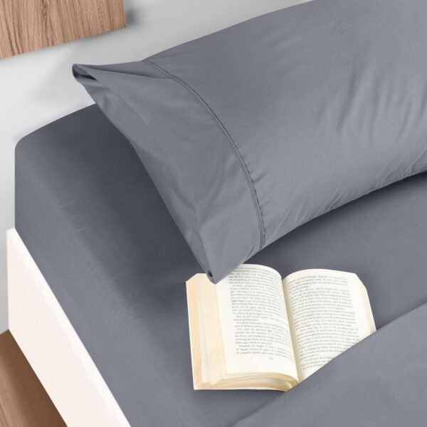 81rbPk8JH6L._AC_SL1500_.jpg Utopia Bedding Queen Sheet Set - Brushed Microfiber - Soft Bed Sheets for Queen Size Bed Set - Includes 1 Fitted, 1 Flat, & 2 Pillow Cases - Deep Pocket (Grey)